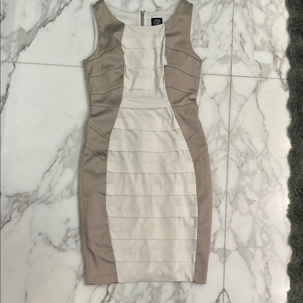 Jax Satin Beige and White Mini Dress size 8
